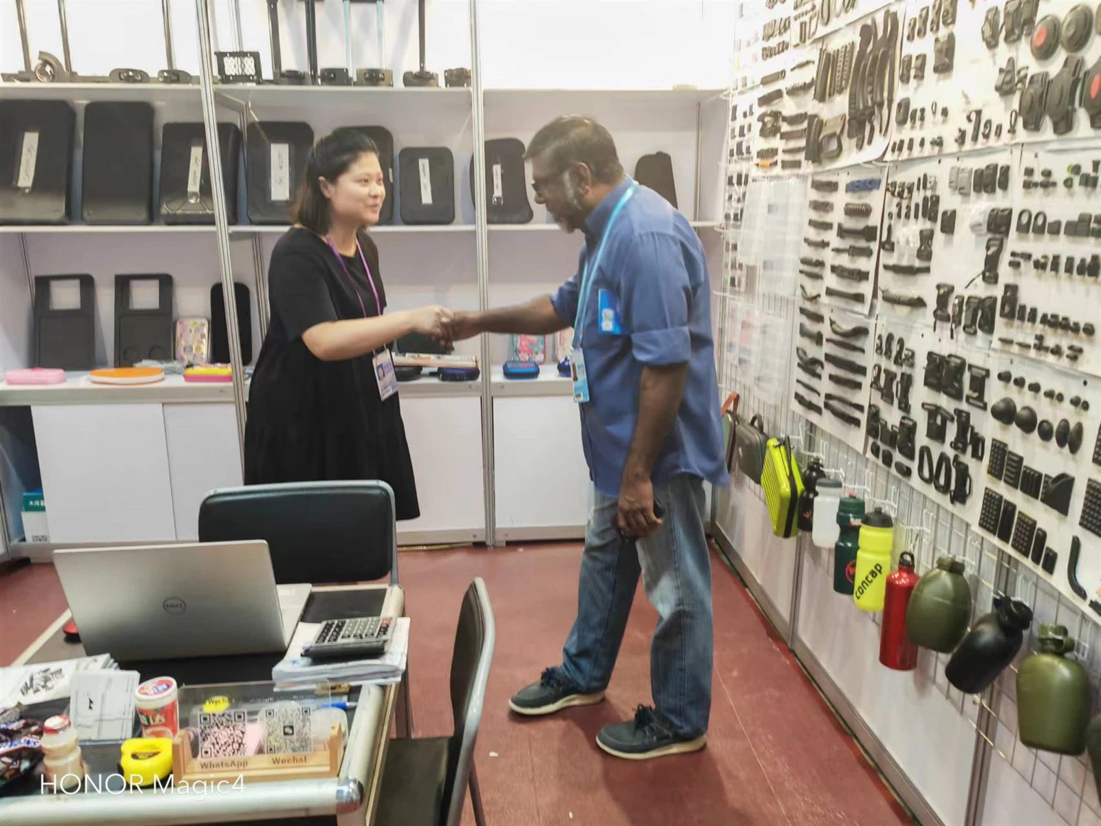 product-1706-1280 product-1706-1280